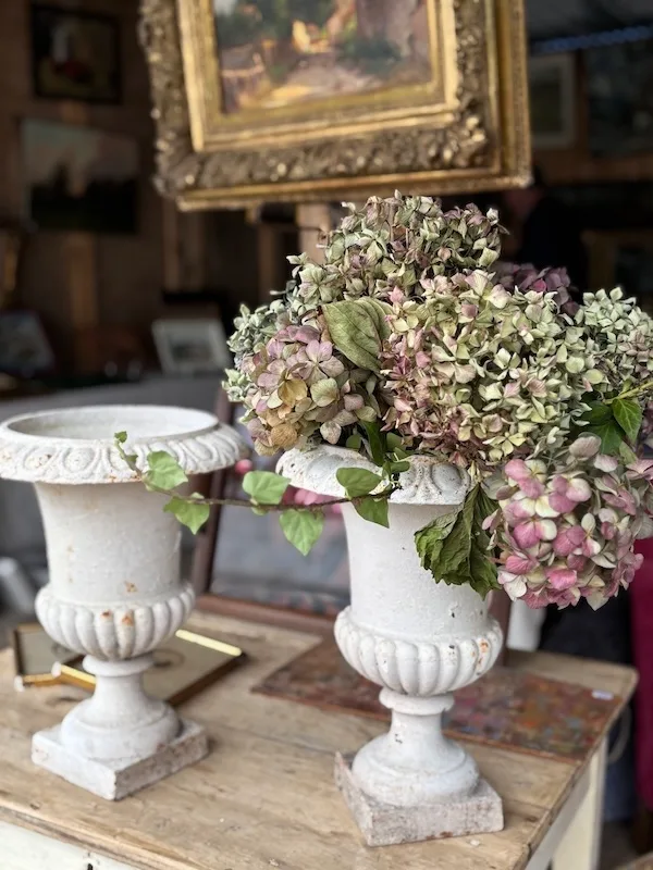 mood-brocante-paire-vase-medicis-fonte-ancien